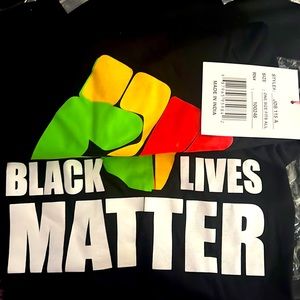 This is a sleep T-shirt or can be a lounger.